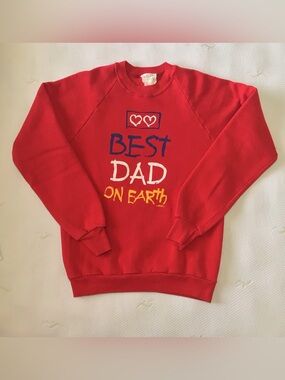Vtg 80s Best Dad On Earth Sweatshirt M Red Raglan Crewneck USA Made 1984 Retro